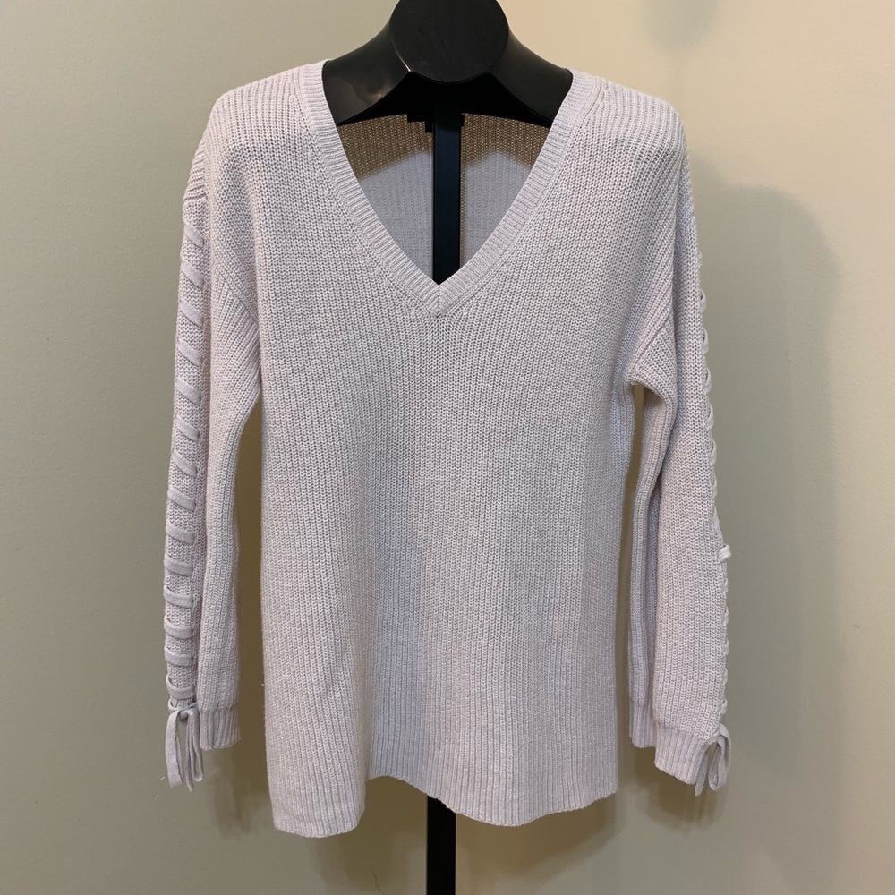 American Eagle Women’s Sweater